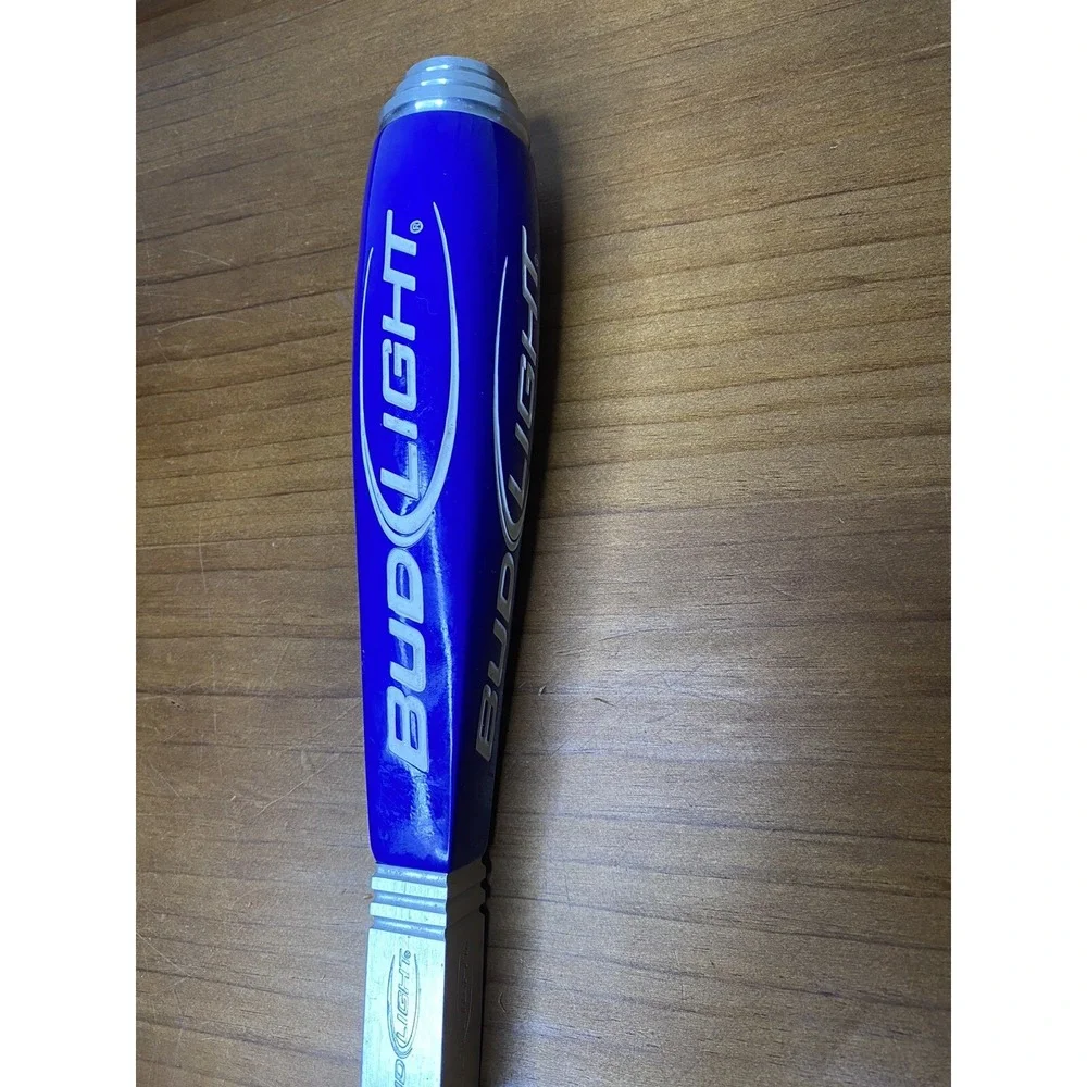 Bud Light Blue Beer Tap Handle Screw On Handle Bar Ware Man Cave